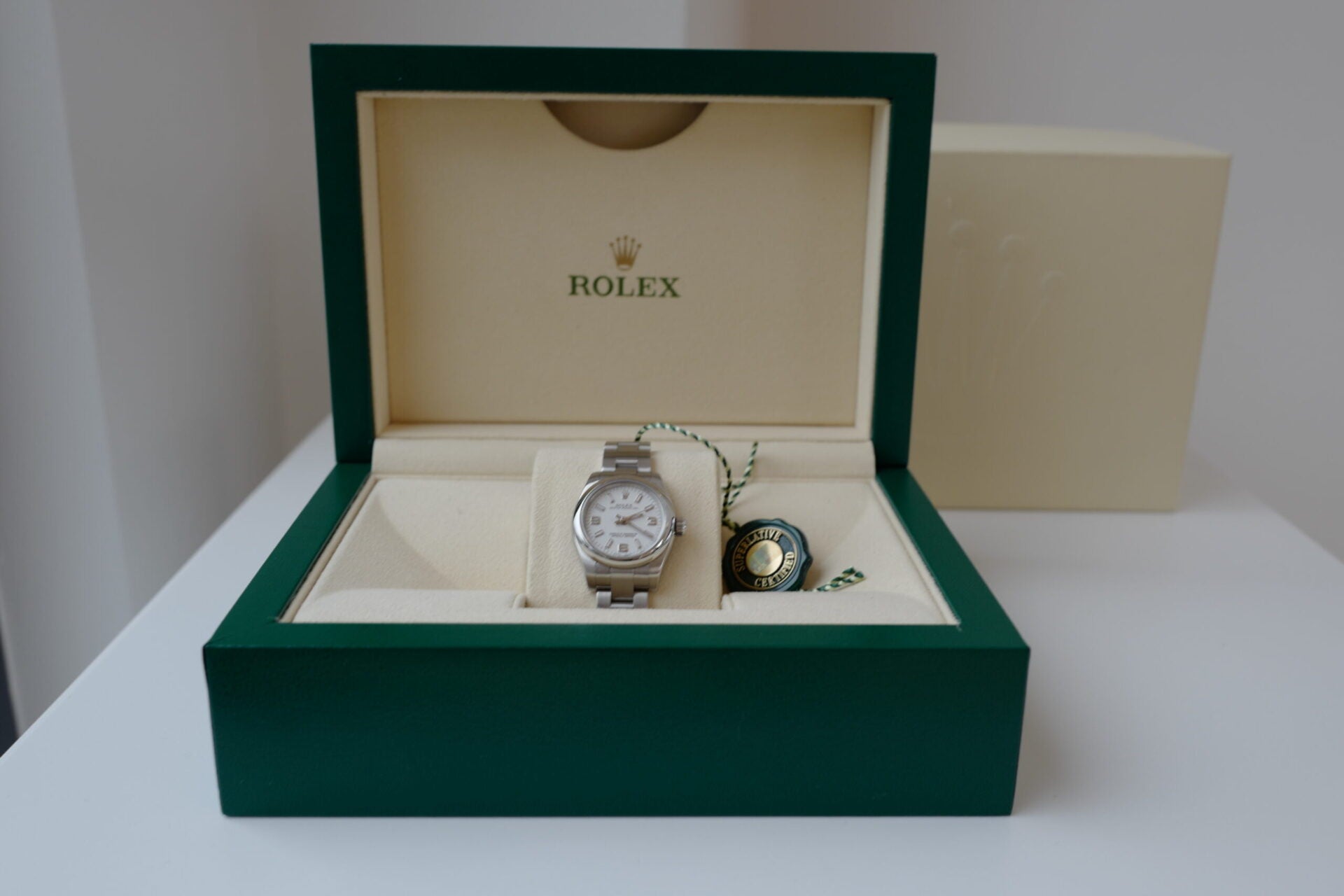 ROLEX OYSTER PERPETUAL REF.176200/295298K6  JULY 2019Y
