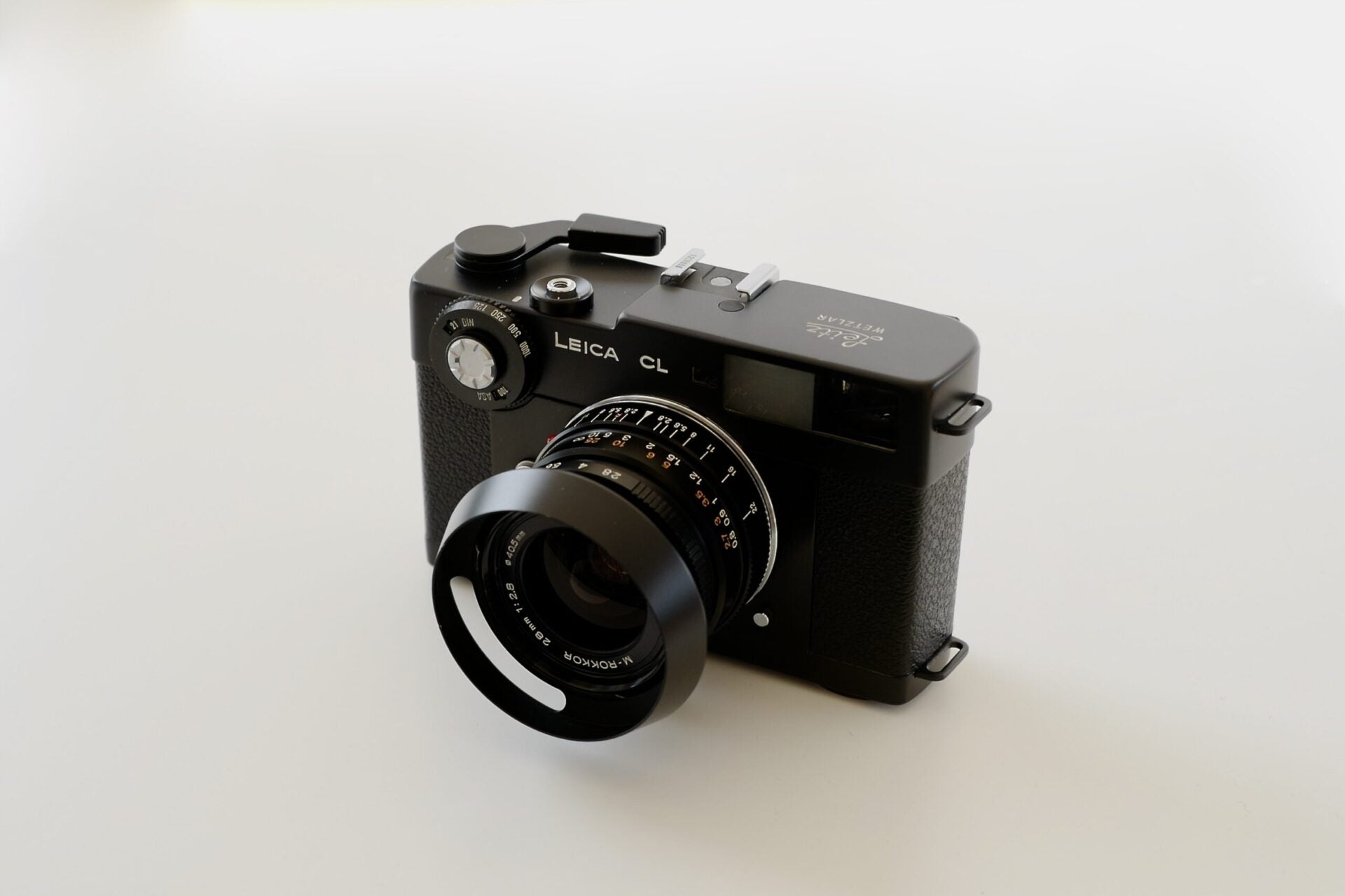 LEICA CL + ROKKOR 28MMF2.8 1971Y