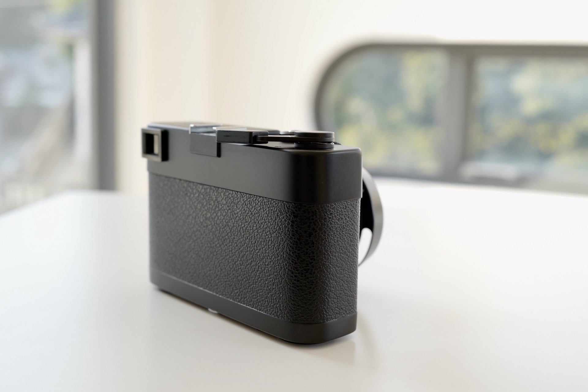 LEICA CL + ROKKOR 28MMF2.8 1971Y