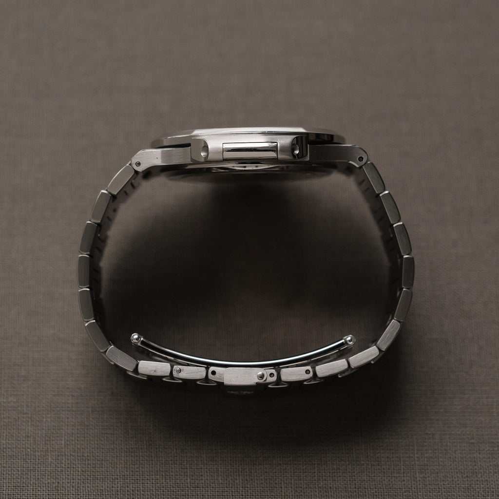 パテック・フィリップ/ノーチラス5711/1A-010/ジャンボ/ステンレス/ブルーグレー文字盤/フルセット/PATEK PHILIPPE Nautilus "Jumbo" Ref.5711/1A-010 Blue-Grey Dial Full Set