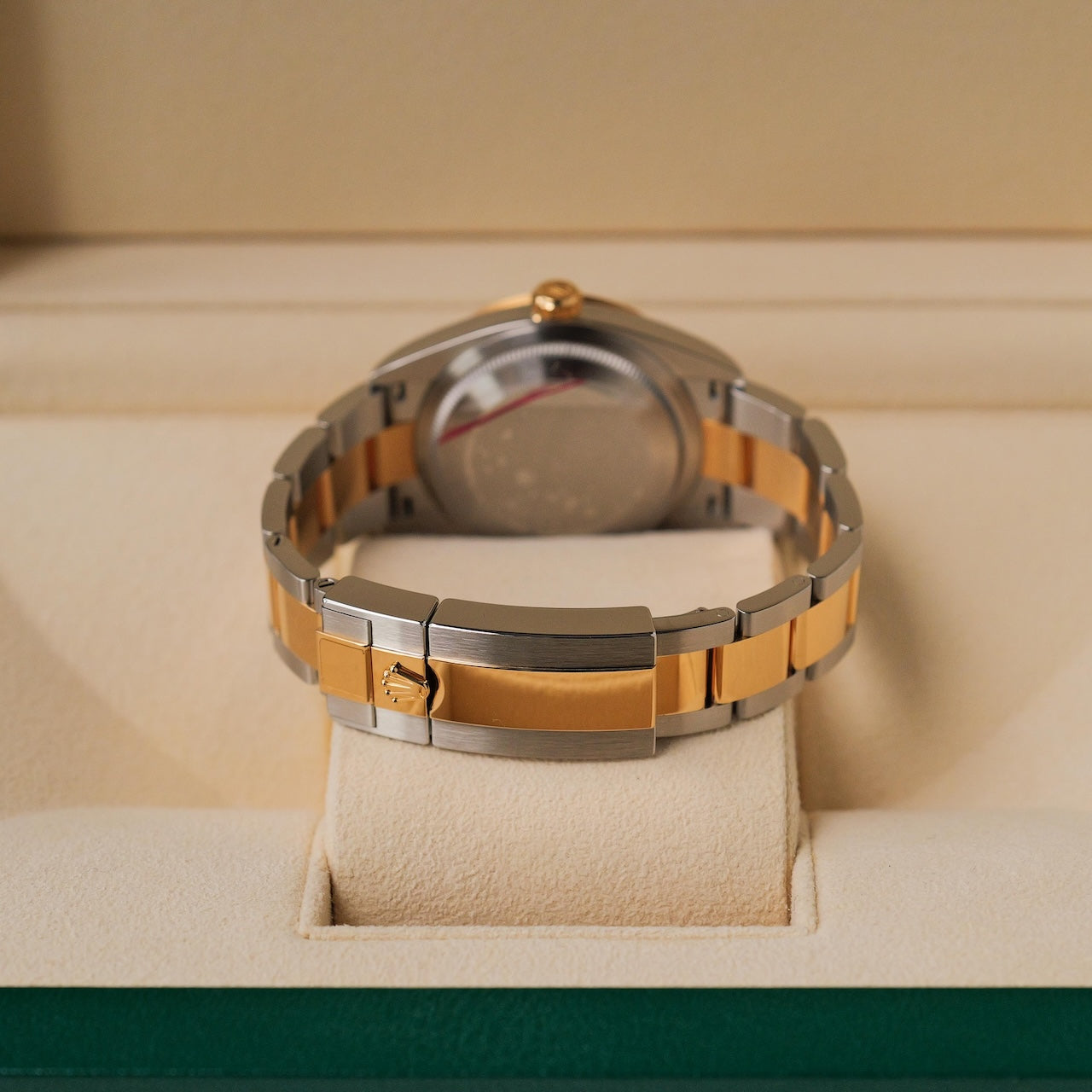 ロレックス/エクスプローラー124273/イエローロレゾール/新品フルセット/保護シールあり/ROLEX EXPLORER 1 REF.124273 18KYG FULL SET 2023Y NOS