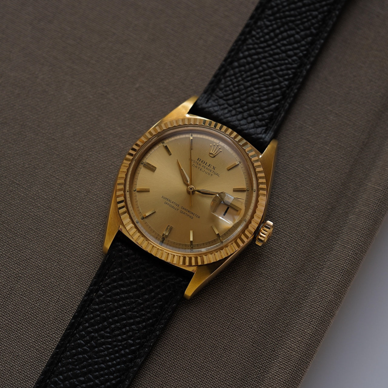 ロレックス/デイトジャスト1601/8/シャンパンダイヤル/18Kイエローゴールド/ROLEX DATE-JUST Ref.1601/8 "Champagne Dial" 18K Yellow Gold  1964y