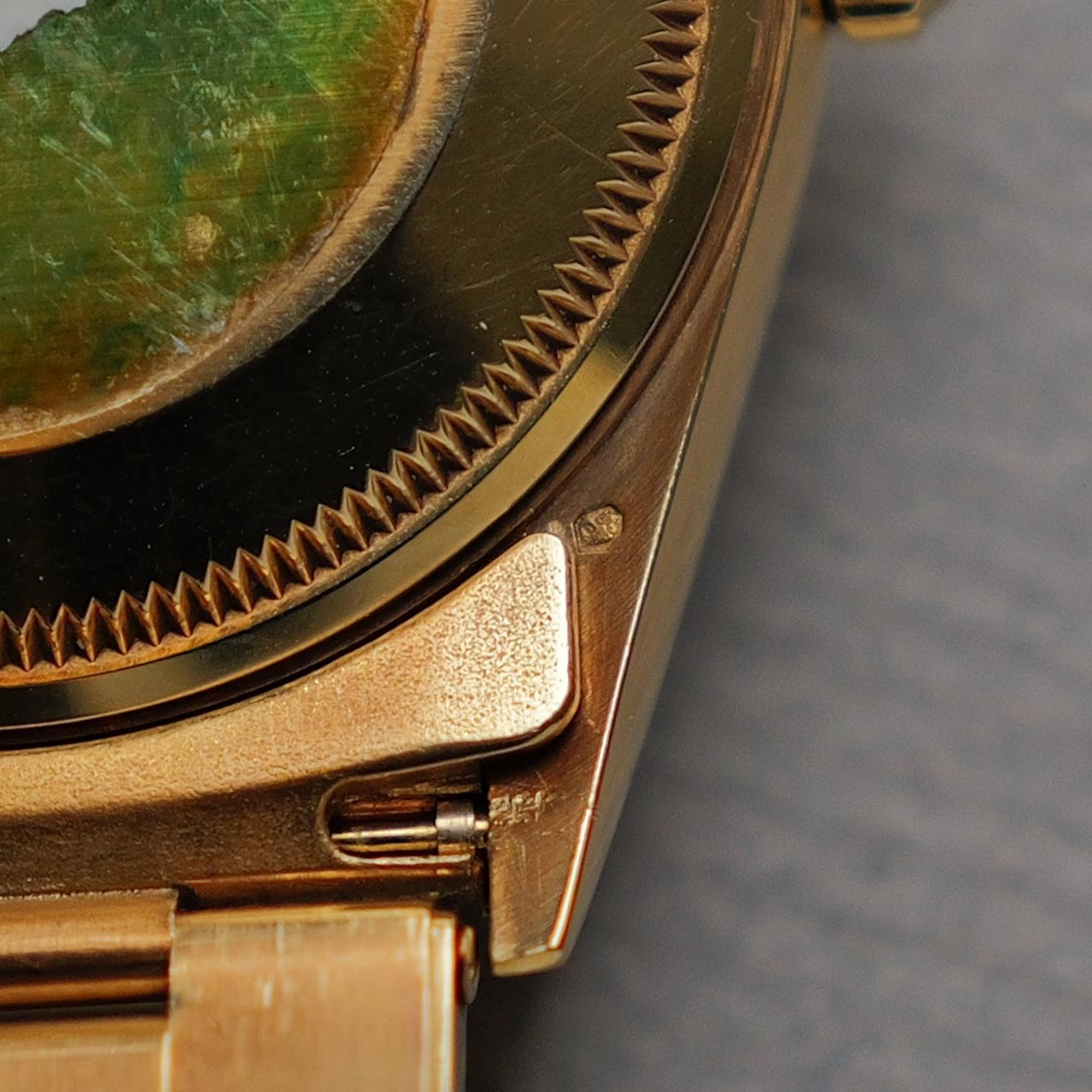 ロレックス/オイスター パーペチュアル デイト15238/F番/18KYGオイスターリベットブレス/ROLEX OYSTER PERPETUAL DATE REF.15238 18KYG Rivet Bracelet 2003-04Y