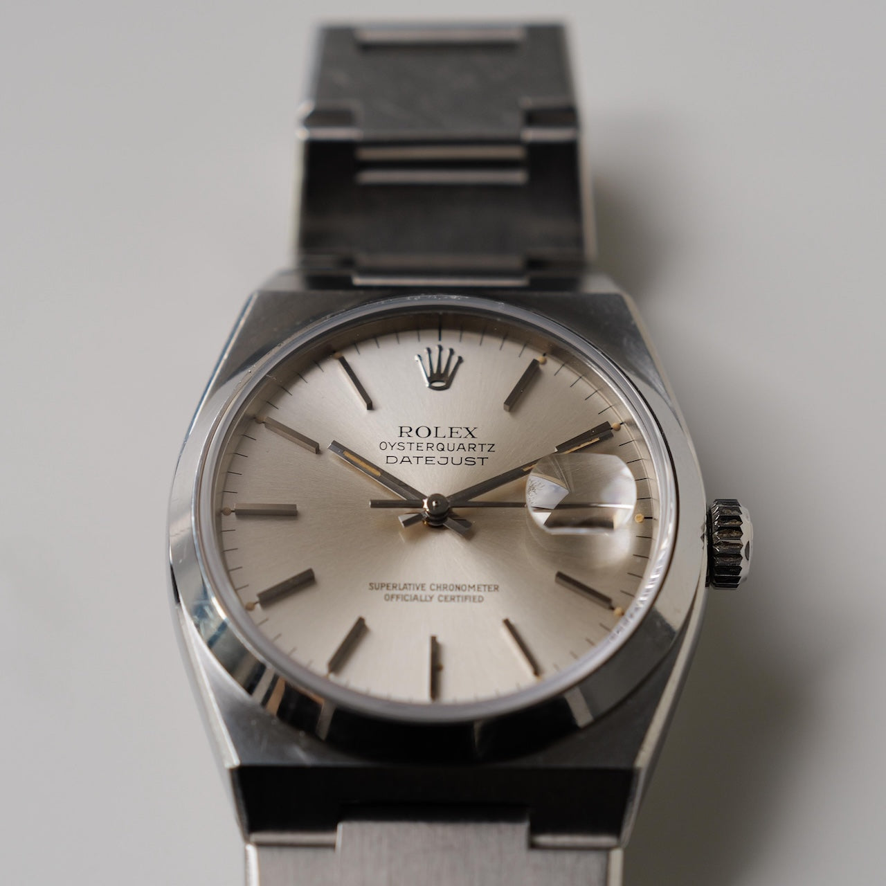 ロレックス/デイトジャスト オイスタークォーツ/17000/箱・国際保証書付き/ROLEX DATE-JUST OYSTER-QUARTZ REF.17000 SS with Paper and Box 1980Y