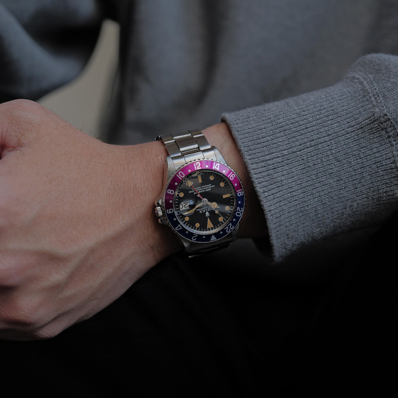 ロレックス/GMTマスター1675/フクシアベゼル/マーク２ダイヤル/箱・国内正規ギャラ付き/ROLEX GMT-MASTER Ref.1675 "Fuchcia Bezel" Mark2 Dial with Box and Paper 1972y