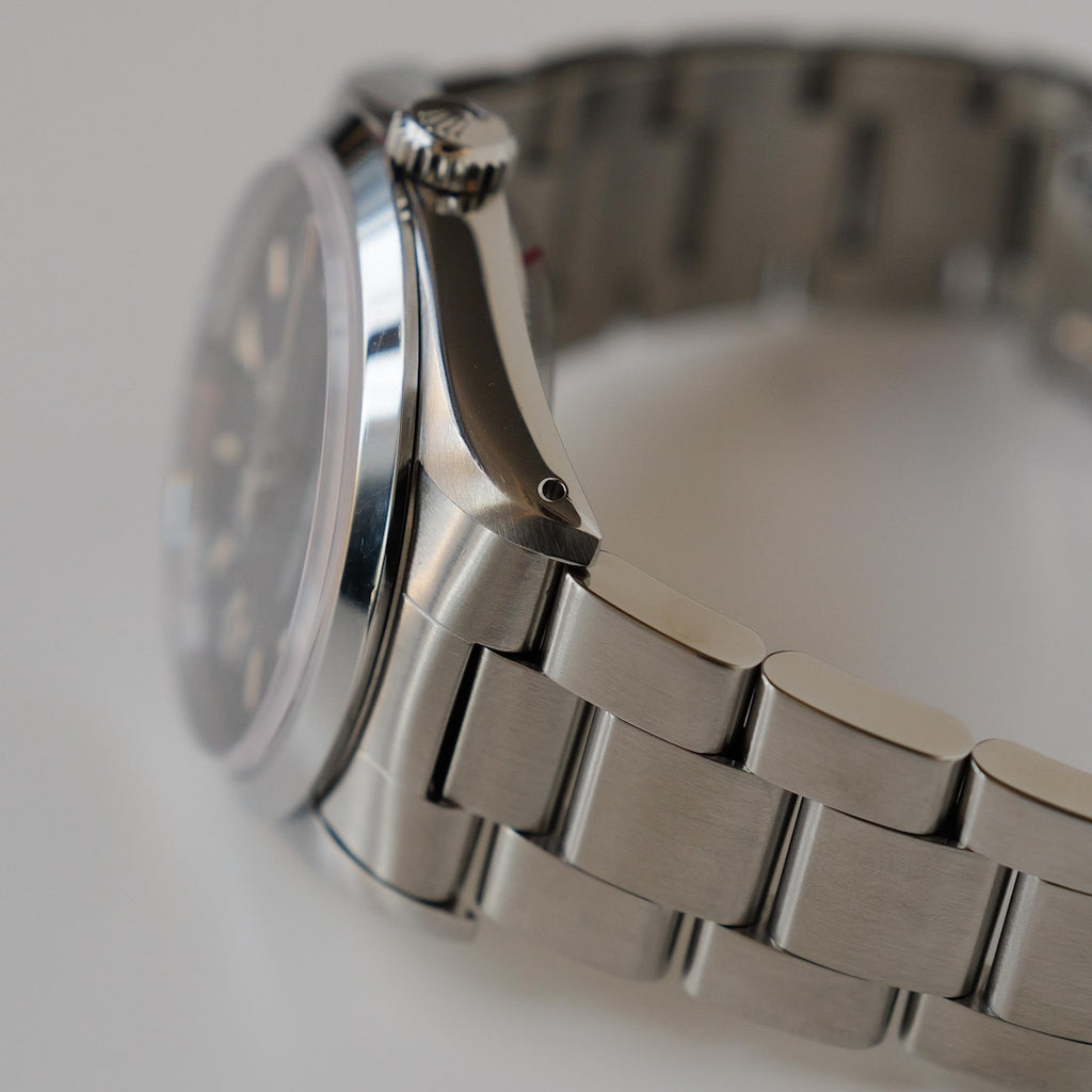 ロレックス/エクスプローラー14270/X番/少しパティーナダイヤル/オールトリチウム/シングルバックル/ラグ横穴あり/ROLEX EXPLORER 1 REF.14270 "Little PATINA" X-Serial All tritium Single buckle 1991-92Y