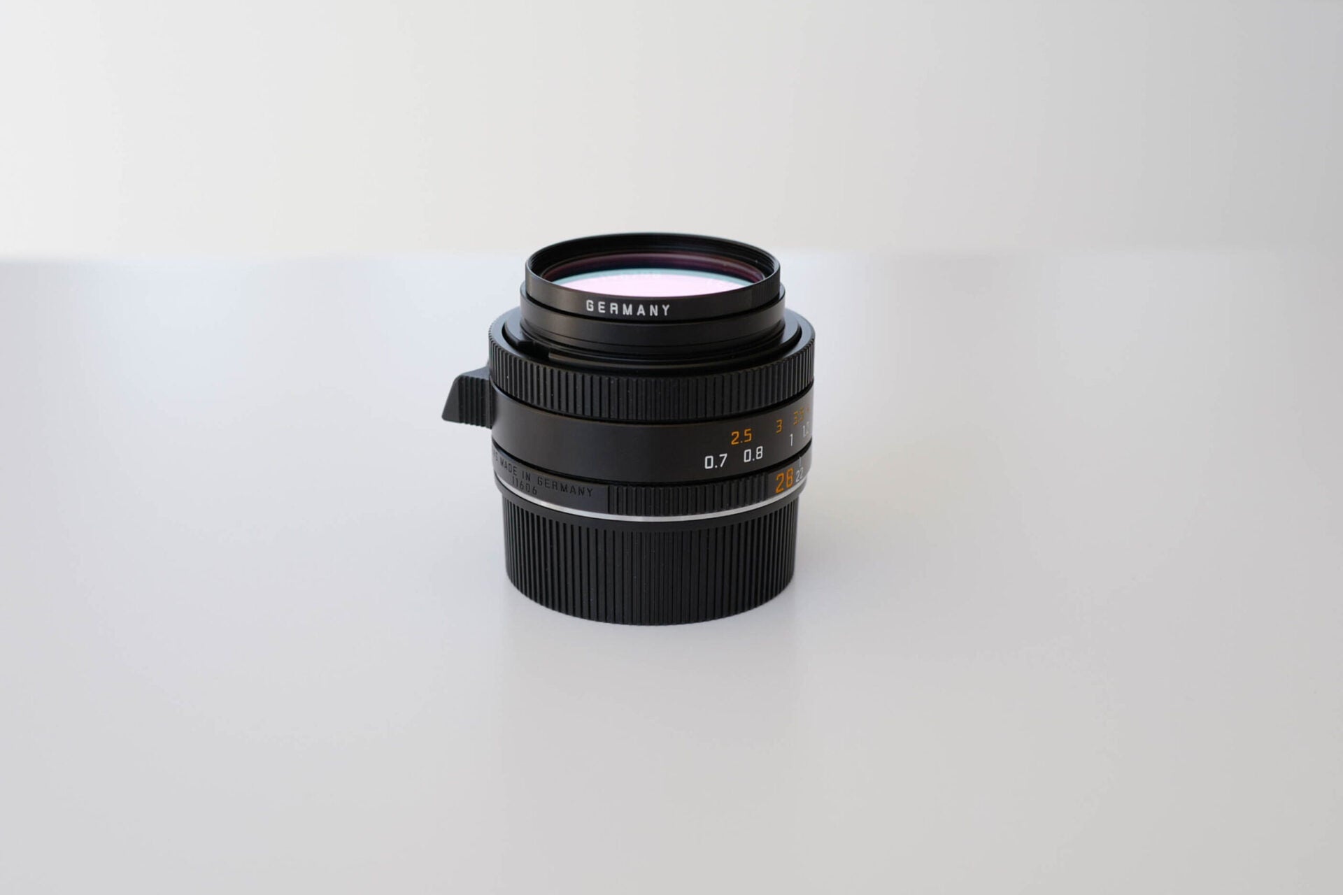 LEICA  ELMARIT-M 28mm F2.8