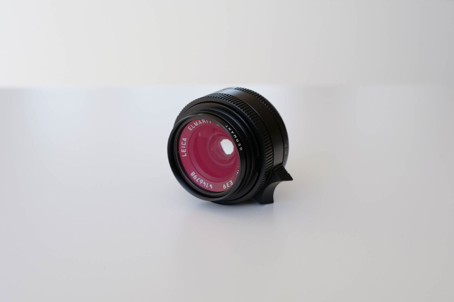 LEICA  ELMARIT-M 28mm F2.8