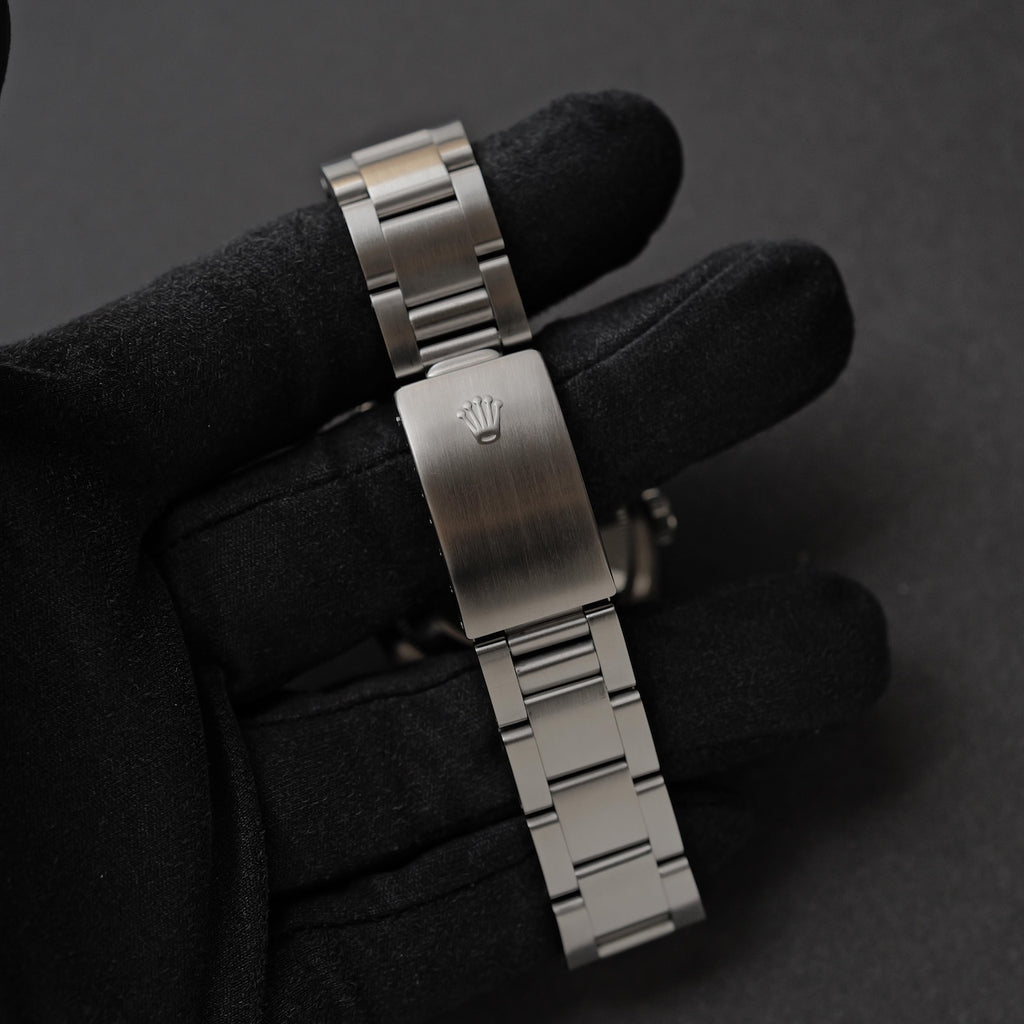 ロレックス/エクスプローラー14270/E番/パティーナダイヤル/オールトリチウム/シングルバックル/ラグ横穴あり/保証書付きフルセット/ROLEX EXPLORER 1 REF.14270 "PATINA" E-Serial All Tritium Single Buckle 1990Y Full Set