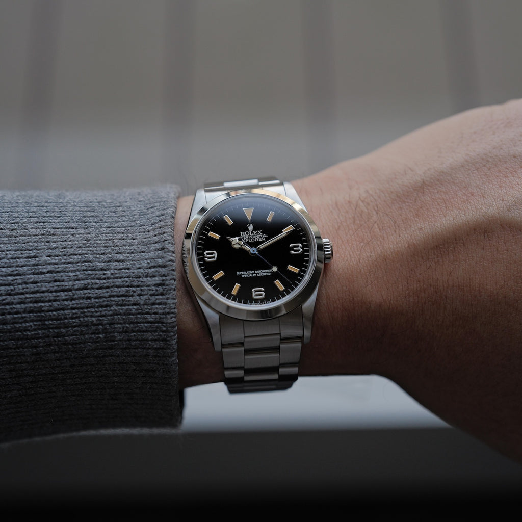 ロレックス/エクスプローラー14270/E番/パティーナダイヤル/オールトリチウム/シングルバックル/ラグ横穴あり/保証書付きフルセット/ROLEX EXPLORER 1 REF.14270 "PATINA" E-Serial All Tritium Single Buckle 1990Y Full Set