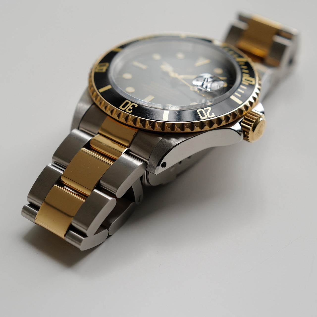 ロレックス/サブマリーナーデイト16613/N番/18KYG/オールトリチウム/ROLEX SUBMARINER DATE REF.16613 Black dial 18KYG All Tritium 1991-92Y