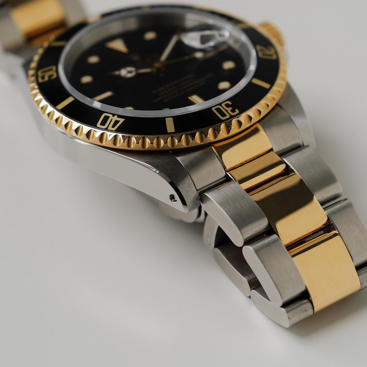 ロレックス/サブマリーナーデイト16613/N番/18KYG/オールトリチウム/ROLEX SUBMARINER DATE REF.16613 Black dial 18KYG All Tritium 1991-92Y