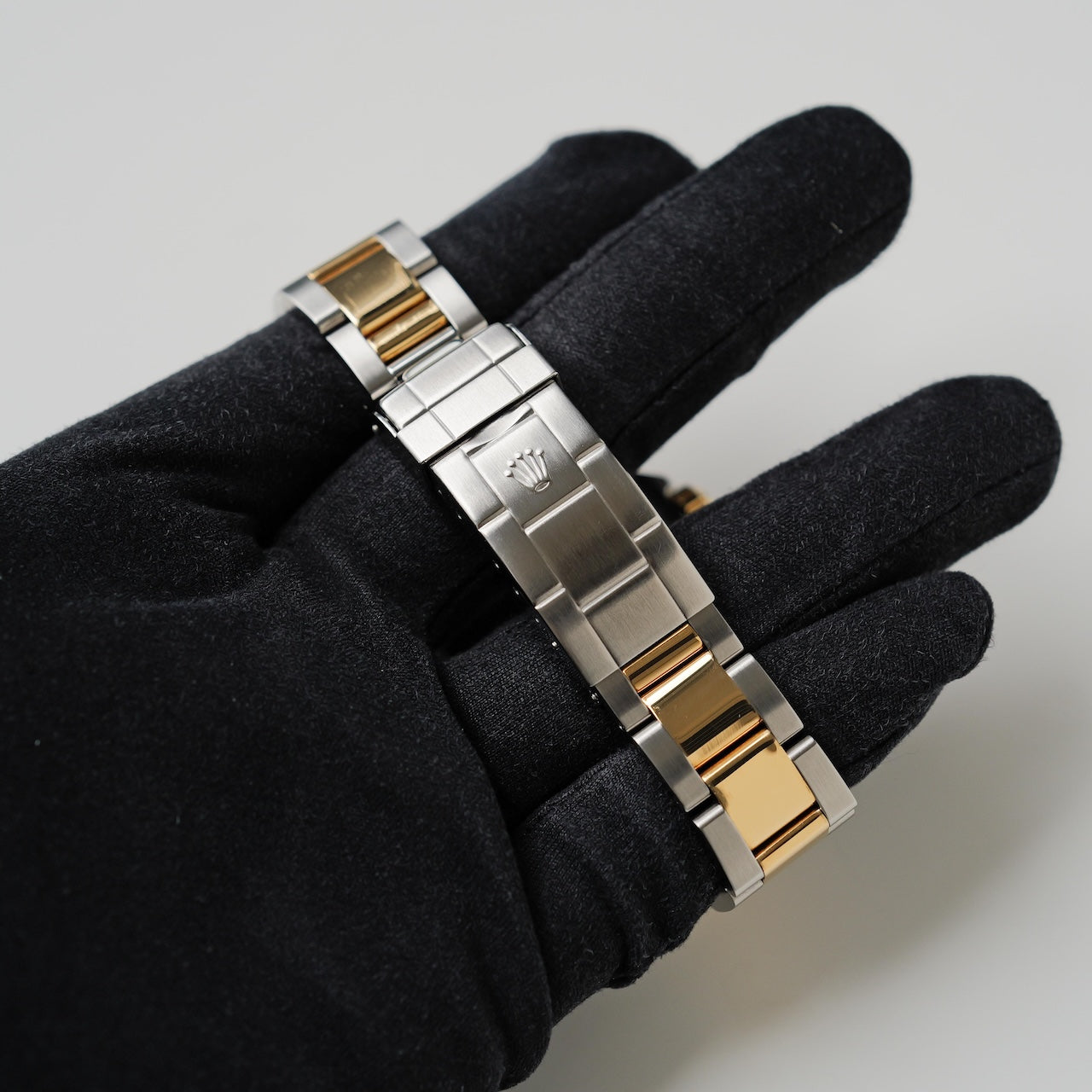 ロレックス/サブマリーナーデイト16613/N番/18KYG/オールトリチウム/ROLEX SUBMARINER DATE REF.16613 Black dial 18KYG All Tritium 1991-92Y