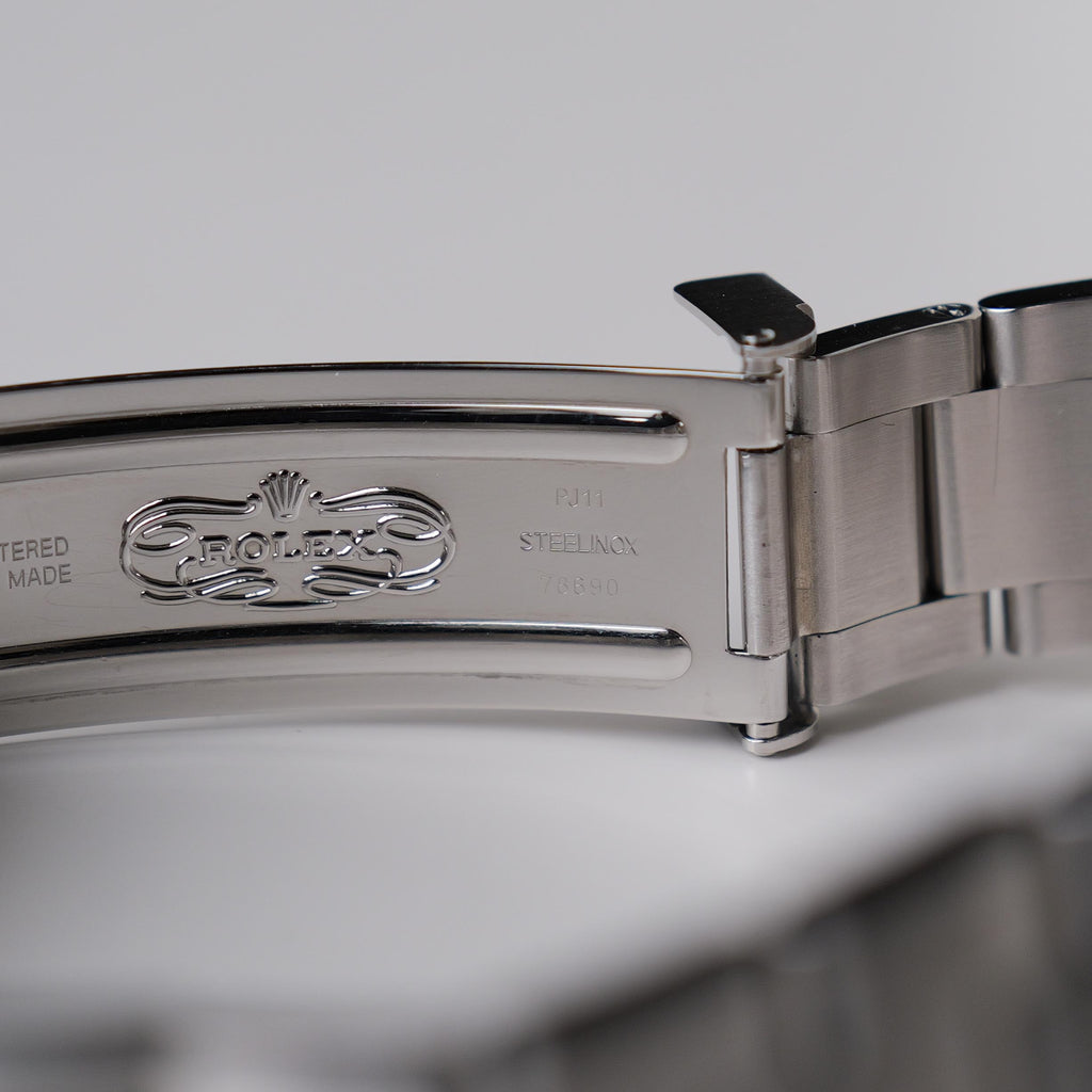 ロレックスエクスプローラー1/114270/V番/ルーレット刻印/保証書付き/ROLEX EXPLORER1 REF.114270 "Roulette Engraving" 2007-08Y with Paper