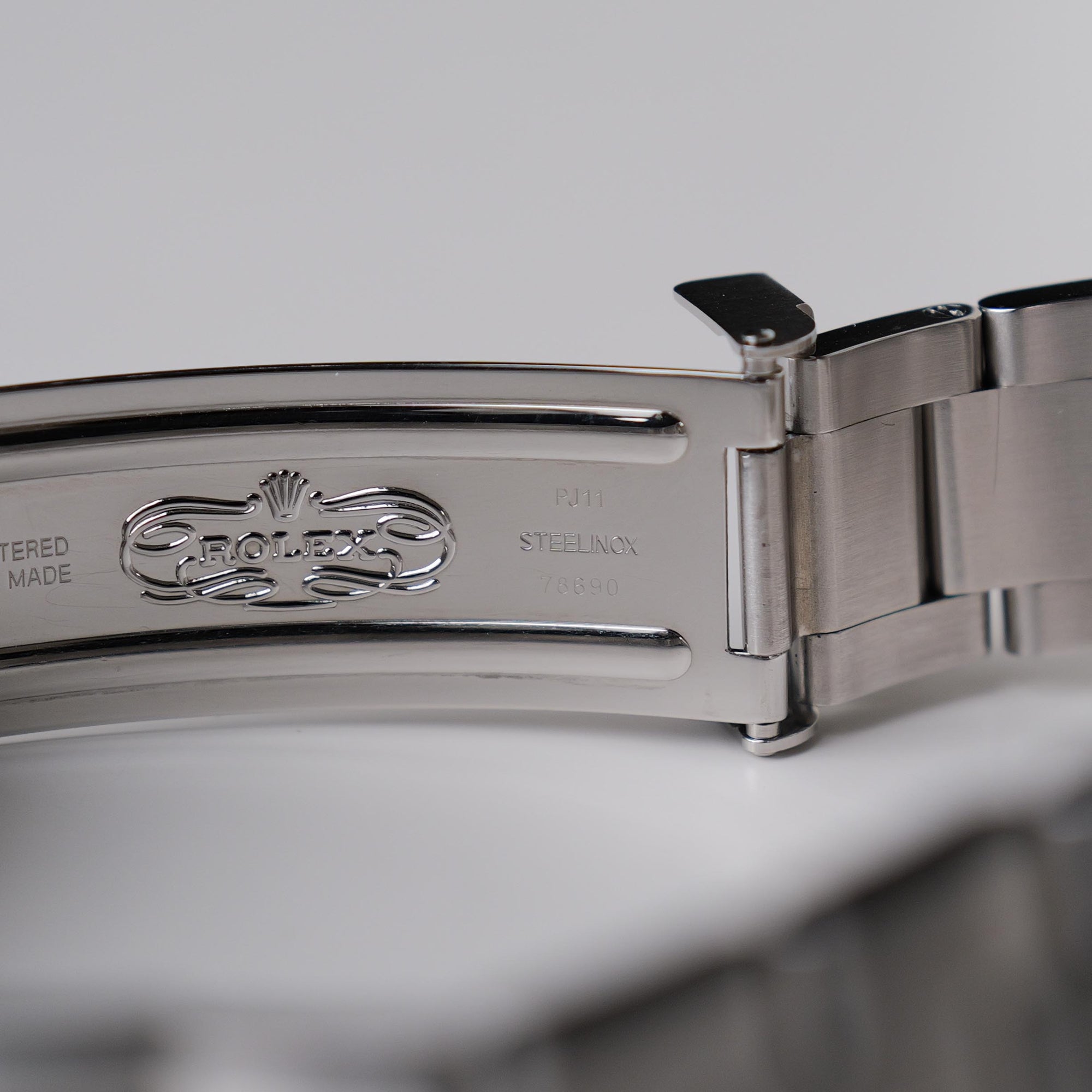 ロレックスエクスプローラー1/114270/V番/ルーレット刻印/保証書付き/ROLEX EXPLORER1 REF.114270 "Roulette Engraving" 2007-08Y with Paper
