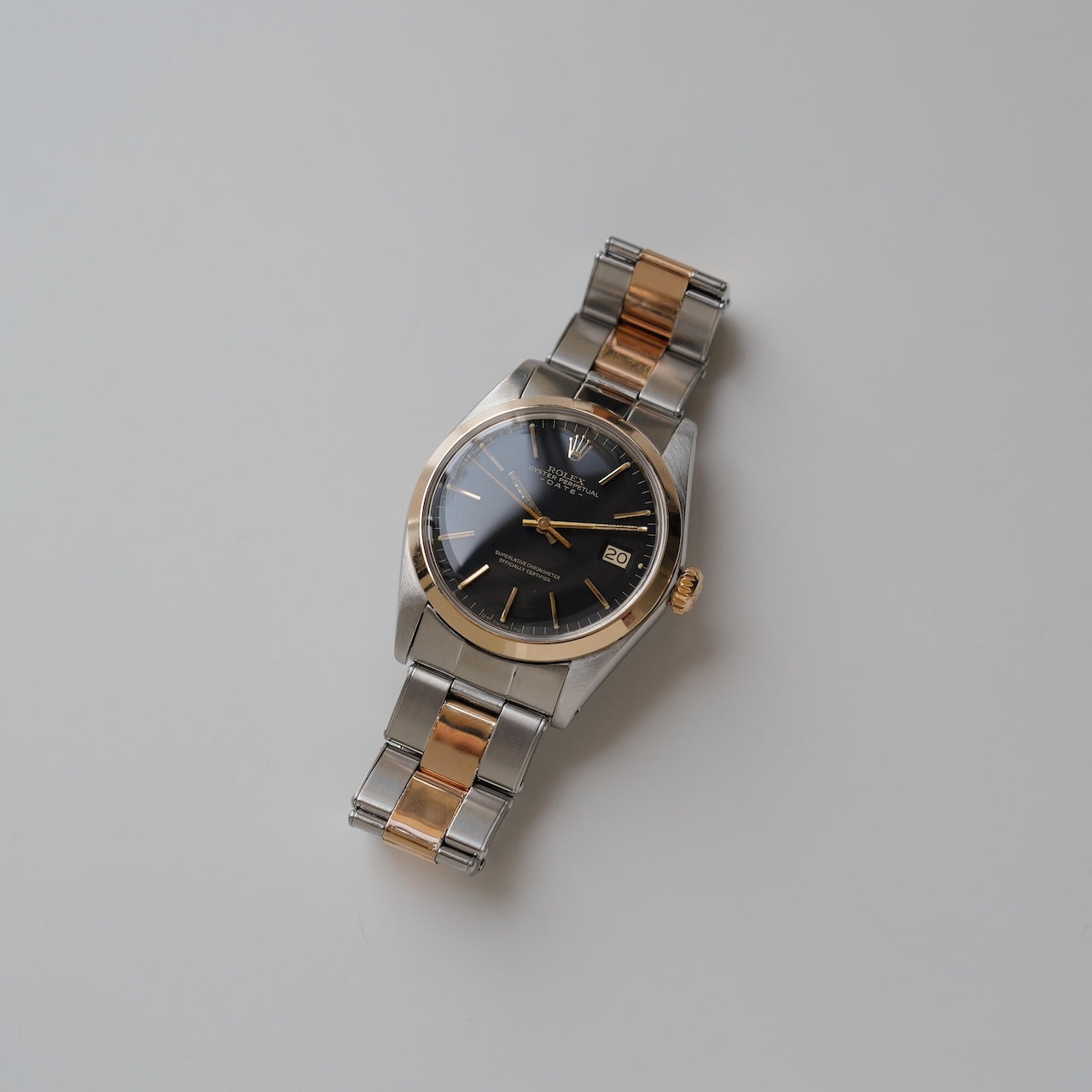 ロレックス/オイスターデイト1500/黒文字盤/ピンクゴールド/ROLEX OYSTER PERPETUAL DATE REF.1500 Black Dial Pink Gold 1975Y