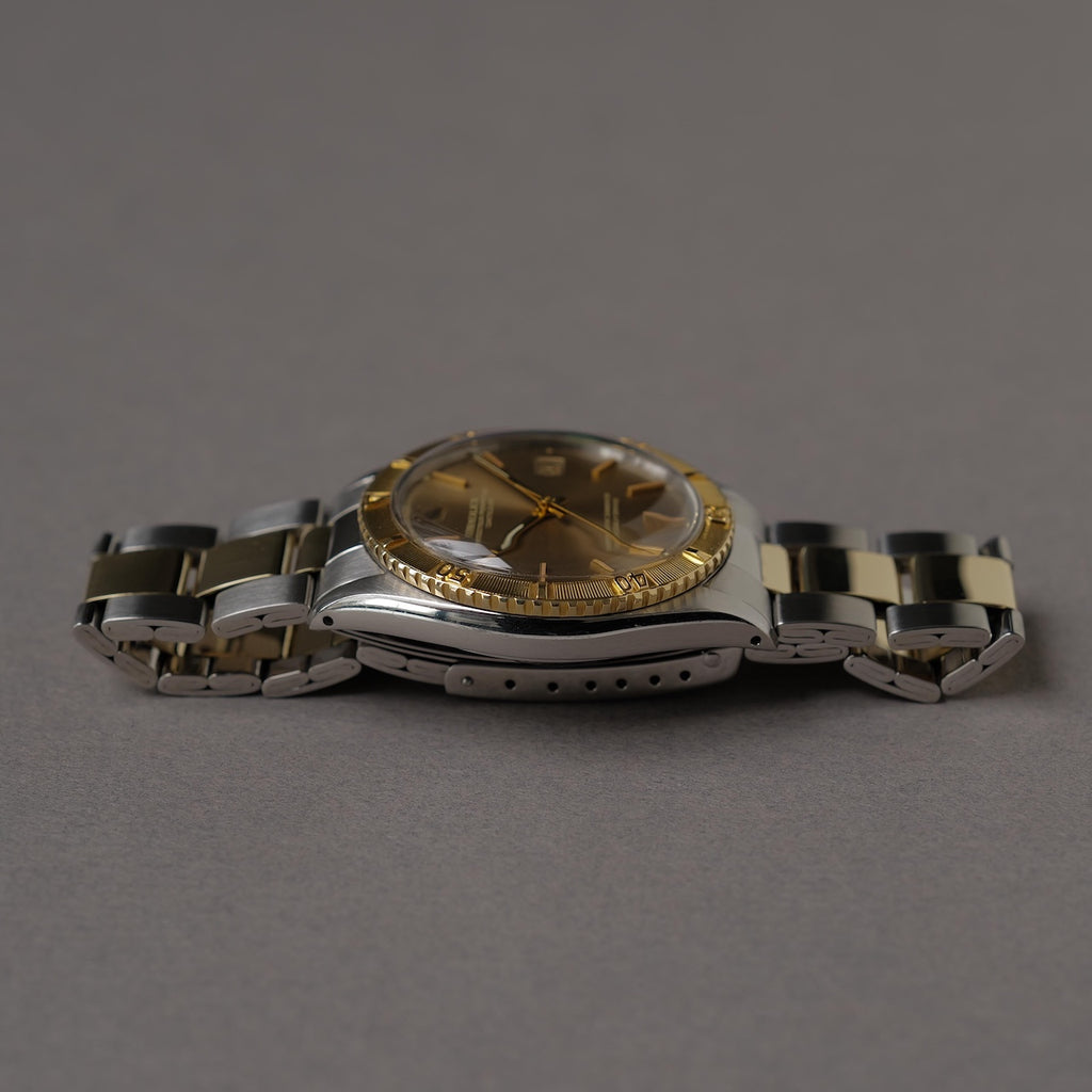 ロレックス/デイトジャスト/サンダーバード1625/シャンパン・グレー・ゴースト/ROLEX DATE-JUST THUNDERBIRD REF.1625 "Champagne Grey Ghost Dial" Yellow Gold 1971Y
