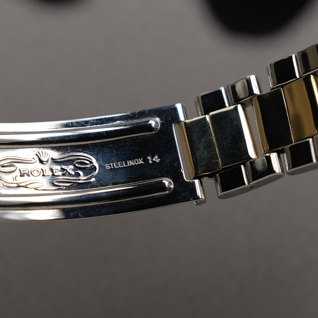ロレックス/デイトジャスト/サンダーバード1625/シャンパン・グレー・ゴースト/ROLEX DATE-JUST THUNDERBIRD REF.1625 "Champagne Grey Ghost Dial" Yellow Gold 1971Y