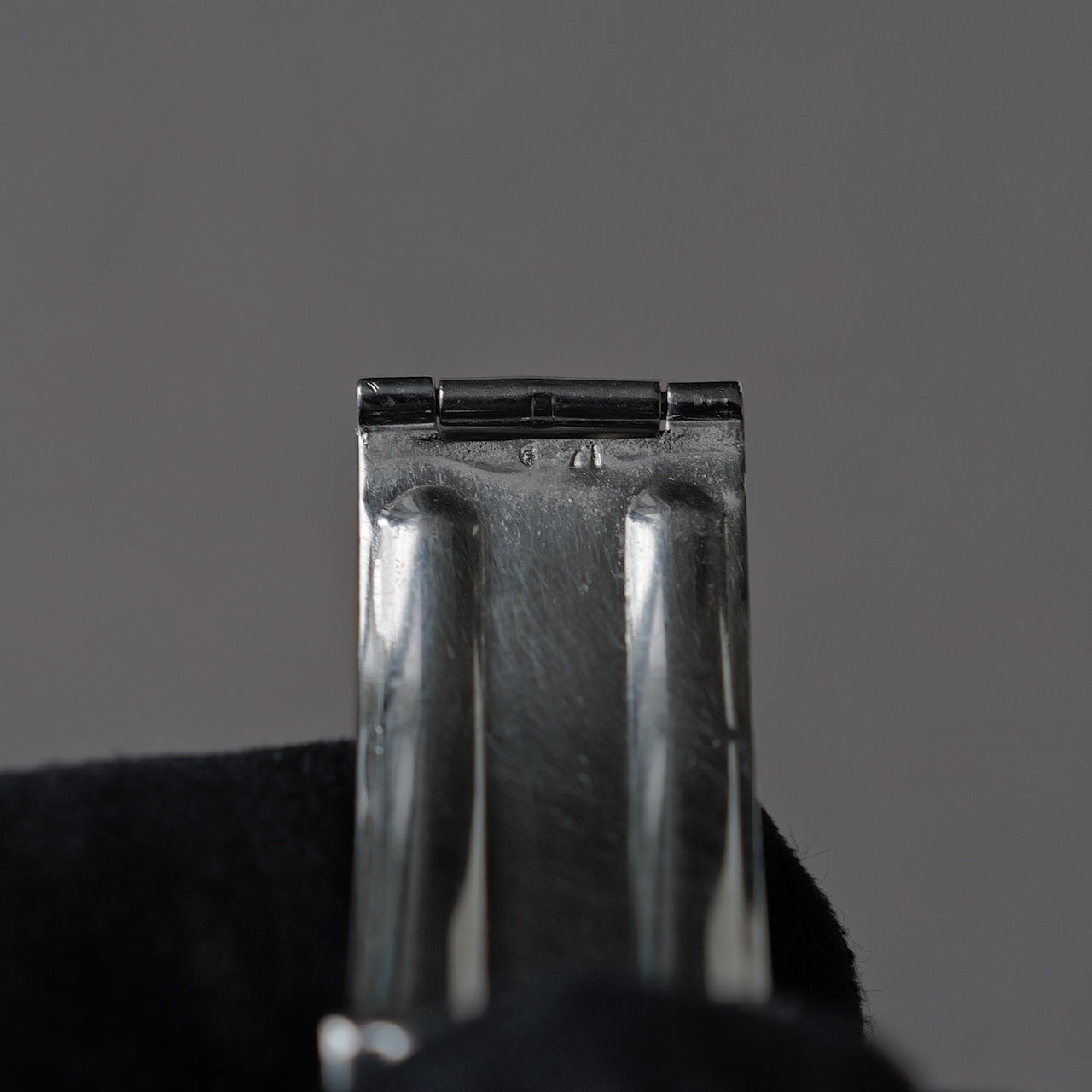 ロレックス/デイトジャスト1603/マット黒文字盤/シルバーフォント/エンジンターンドベゼル/USジュビリー/ROLEX DATE-JUST REF.1603 "Black Matte dial" US Jubilee  Silver print 1969Y