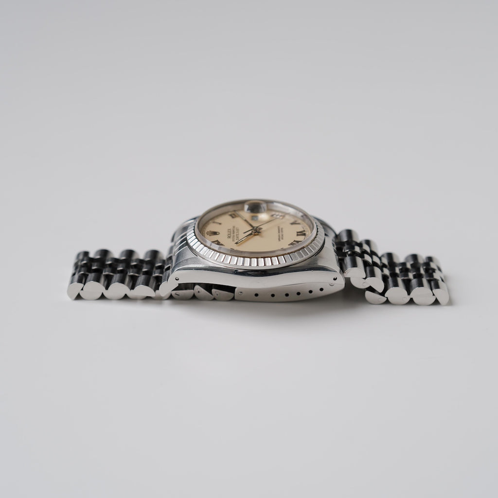 ロレックス/デイトジャスト16220/L番/アイボリーローマン/エンジンターンドベゼル/箱つき/ROLEX DATE-JUST Ref.16220 "IVORY ROMAN" Engine Turned Bezel 2001y with Box