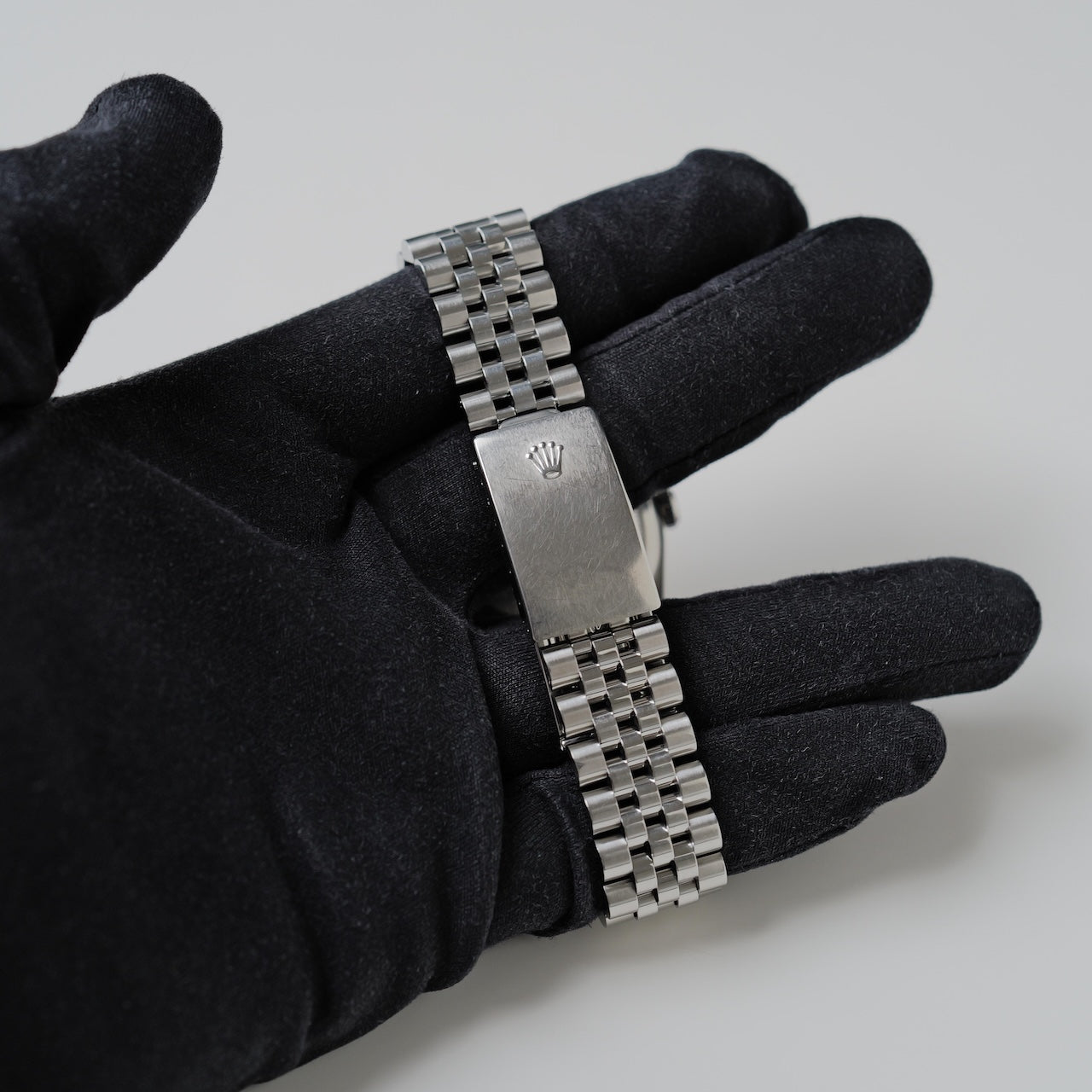 ロレックス/デイトジャスト16220/L番/アイボリーローマン/エンジンターンドベゼル/箱つき/ROLEX DATE-JUST Ref.16220 "IVORY ROMAN" Engine Turned Bezel 2001y with Box