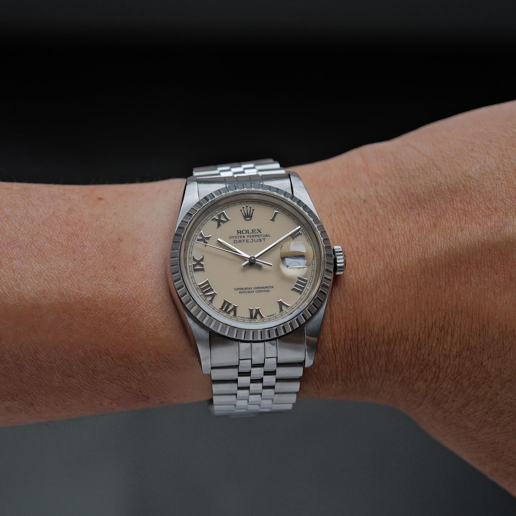 ロレックス/デイトジャスト16220/L番/アイボリーローマン/エンジンターンドベゼル/箱つき/ROLEX DATE-JUST Ref.16220 "IVORY ROMAN" Engine Turned Bezel 2001y with Box