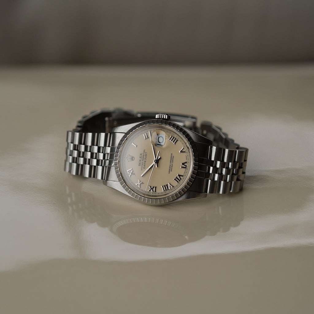ロレックス/デイトジャスト16220/L番/アイボリーローマン/エンジンターンドベゼル/箱つき/ROLEX DATE-JUST Ref.16220 "IVORY ROMAN" Engine Turned Bezel 2001y with Box