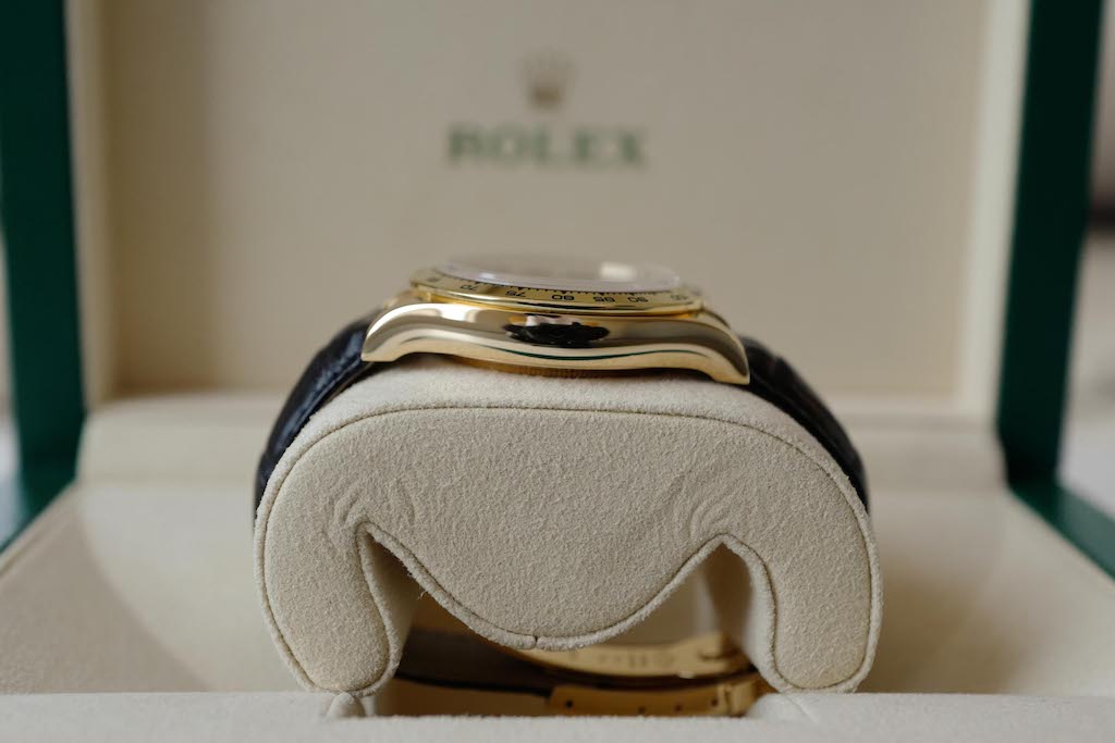ROLEX DAYTONA REF.116518 Black x Gold dial x Red minute circle