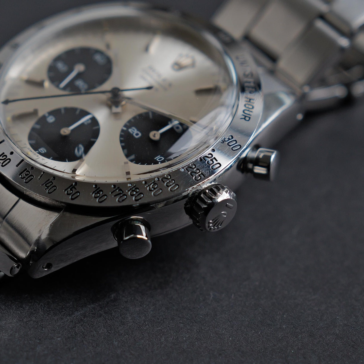 ロレックス/デイトナ6239/スモールデイトナ/300タキベゼル/ROLEX DAYTONA REF.6239 "Small DAYTONA" 300 tacky bezel 1964y