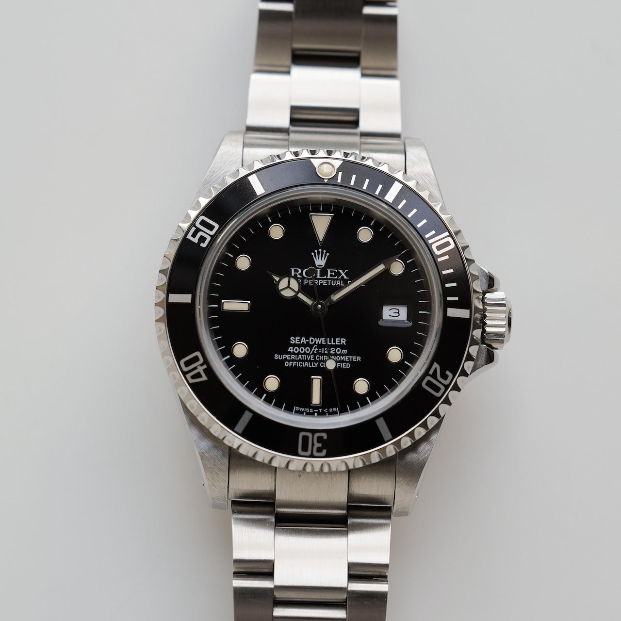 ロレックス/シードゥエラー16600/E番/オールトリチウム/裏蓋シール/箱・保証書付き/ROLEX SEA-DWELLER REF.16600 All Tritium 1990Y with Box and Paper