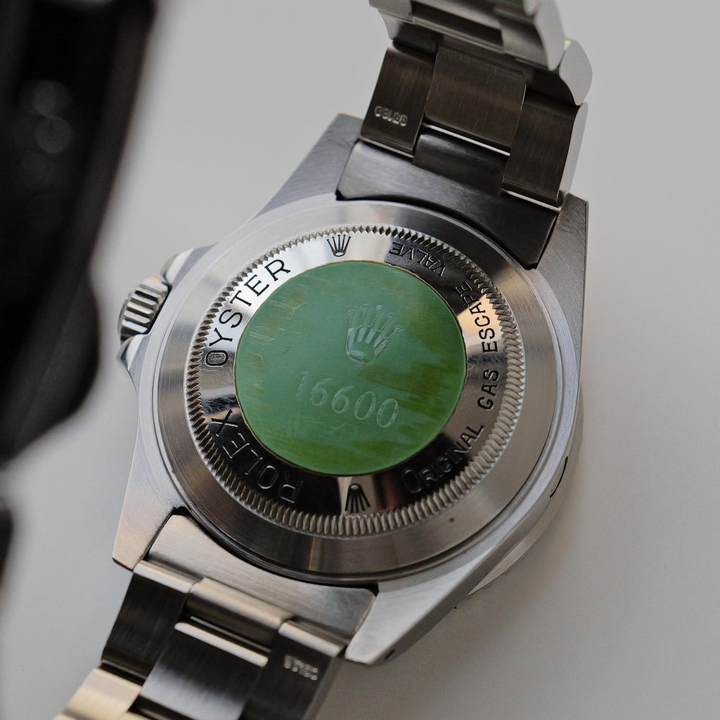 ロレックス/シードゥエラー16600/E番/オールトリチウム/裏蓋シール/箱・保証書付き/ROLEX SEA-DWELLER REF.16600 All Tritium 1990Y with Box and Paper