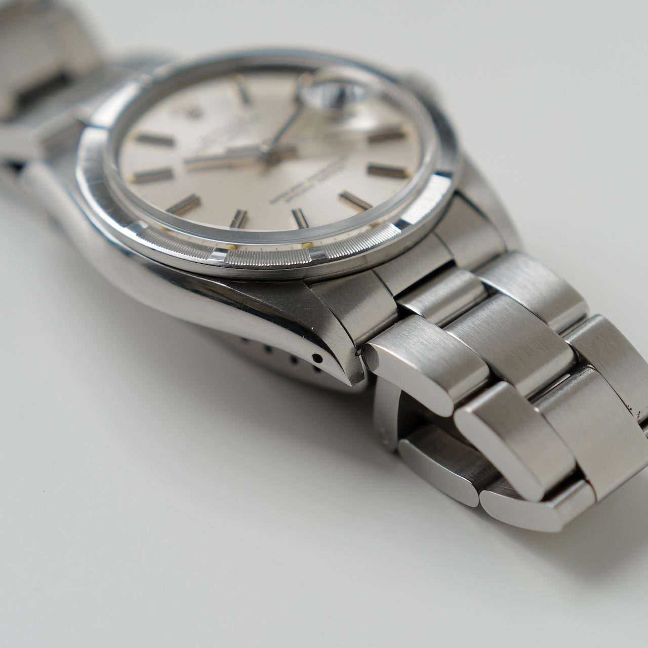 ロレックス/オイスターパーペチュアル デイト1501/シルバーダイヤル/エンジンターンドベゼル/ROLEX OYSTER PERPETUAL DATE REF.1501 SILVER DIAL 1978-79Y
