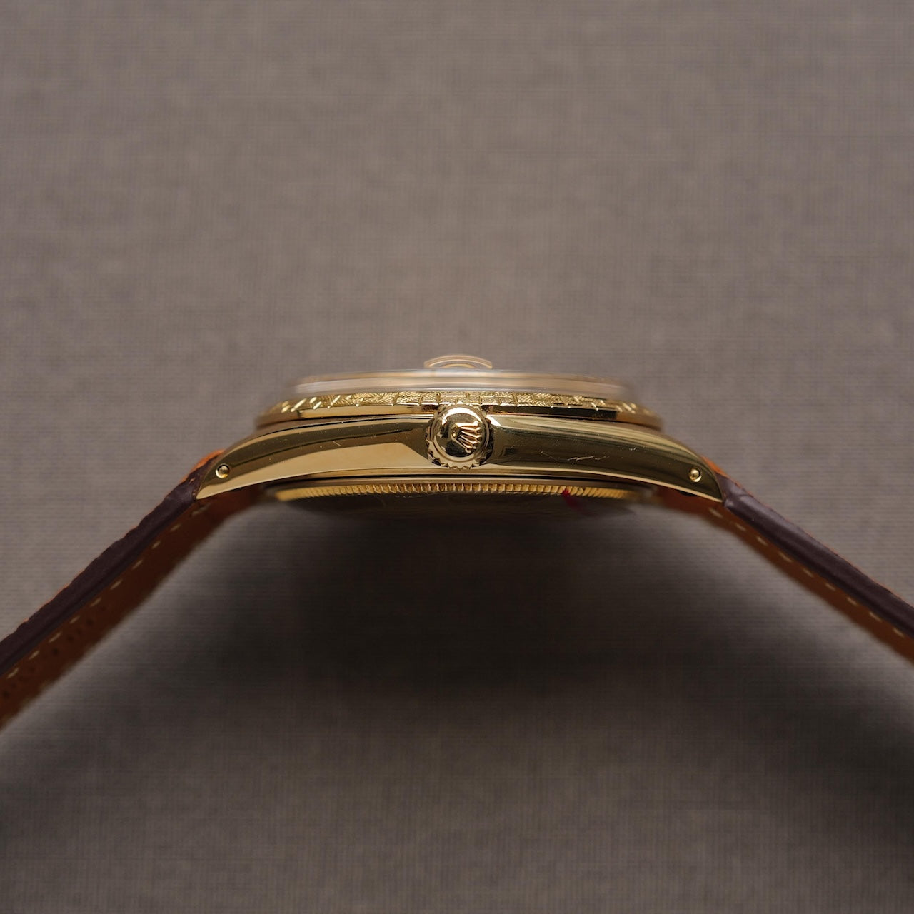 ロレックス/オイスター パーペチュアル デイト 1504/8/モローベゼル/夜光なし/18Kイエローゴールド/ROLEX OYSTER PERPETUAL DATE REF.1504/8 "Moreau Bezel" 18KYG 1970y