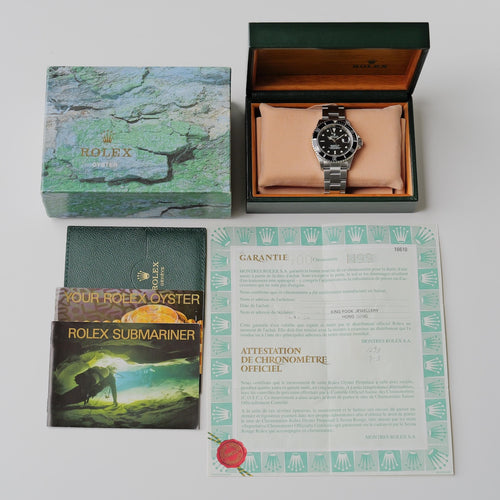 ロレックス/サブマリーナーデイト16610/W番/オールトリチウム/箱・保証書付/ROLEX SUBMARINER DATE REF.16610 All Tritium 1995 with Box and Paper