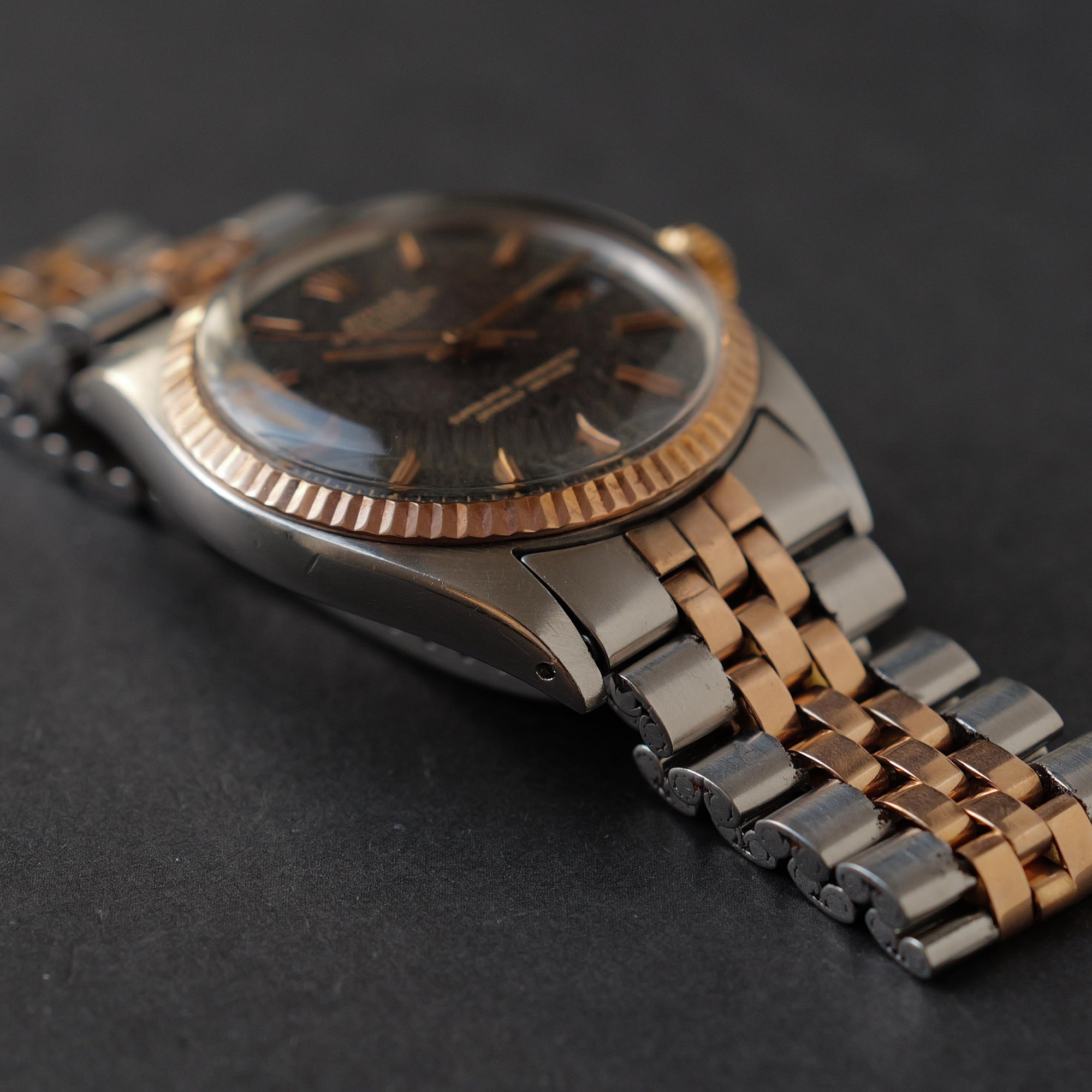 ロレックス/デイトジャスト1601/5/トロピカル/ギルトダイヤル/ピンクゴールド/ROLEX DATEJUST REF.1601/5 "TROPICAL GILT DIAL" Fluted Pink Gold Bezel 1968Y