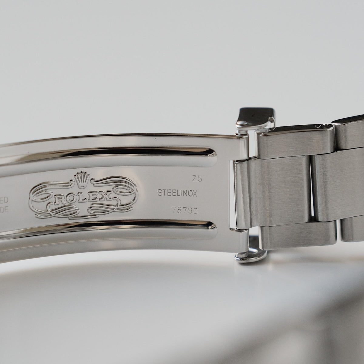 ロレックス/GMTマスター2/16710/T番/コークベゼル/赤黒/箱・保証書付き/ROLEX GMT-MASTER 2 REF.16710 "COKE" Bezel All Tritium 1996y Full Set