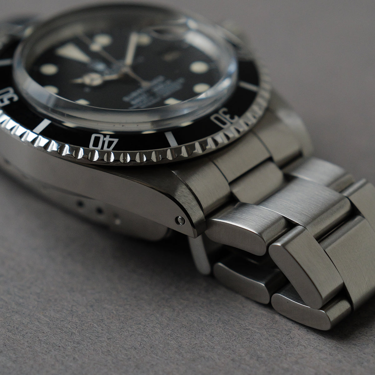 ロレックス/サブマリーナデイト1680/白サブ/Mk1マキシダイヤル/ROLEX SUBMARINER DATE REF.1680 White Submariner "Mk1 Maxi Dial" 1978y