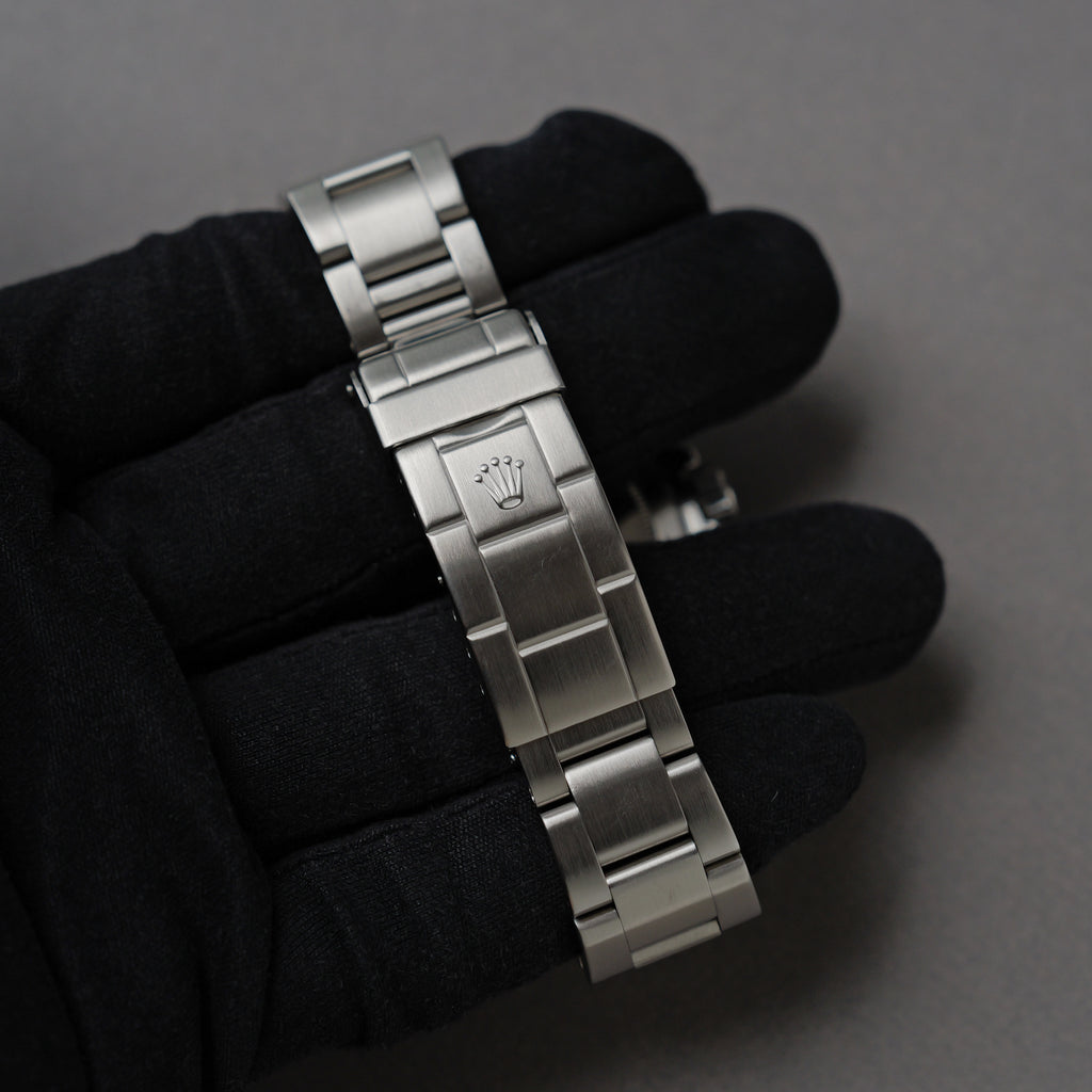 ロレックス/サブマリーナデイト1680/白サブ/Mk1マキシダイヤル/ROLEX SUBMARINER DATE REF.1680 White Submariner "Mk1 Maxi Dial" 1978y