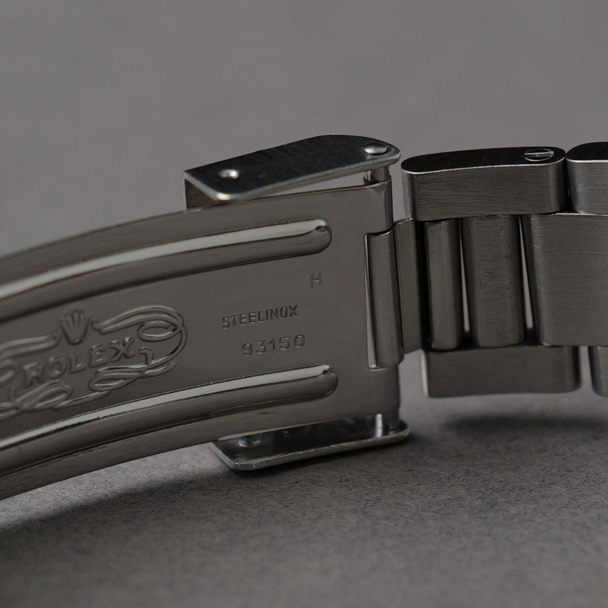 ロレックス/サブマリーナー5513/マキシダイヤル/マーク4/箱・国内正規保証書/ROLEX SUBMARINER REF.5513 "Maxi Mark 4 Dial" 982-83y with Box and Paper