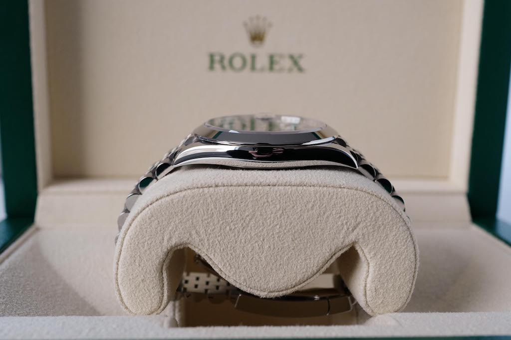 ROLEX DATE-JUST "Mint Green" Ref.126300 Jubilee Bracelet
