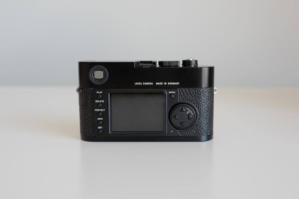LEICA M8.2 Black Paint "エングレーブサービス"