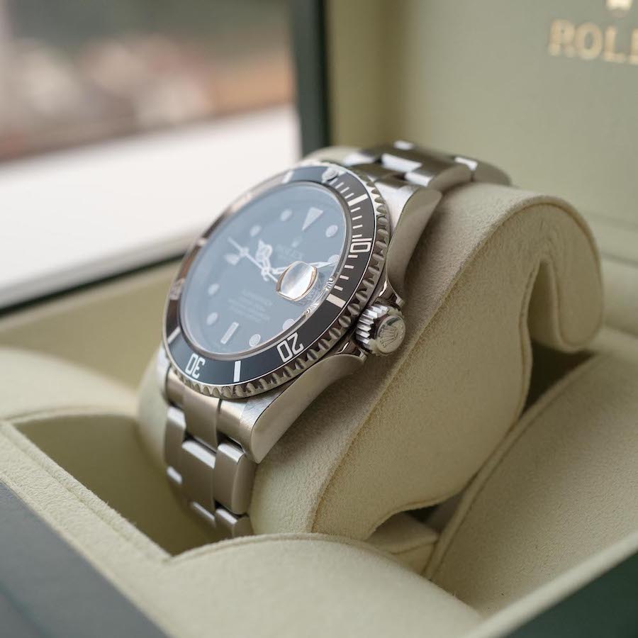 ROLEX SUBMARINER DATE  Ref.16610 "V番ルーレット刻印" 2009y