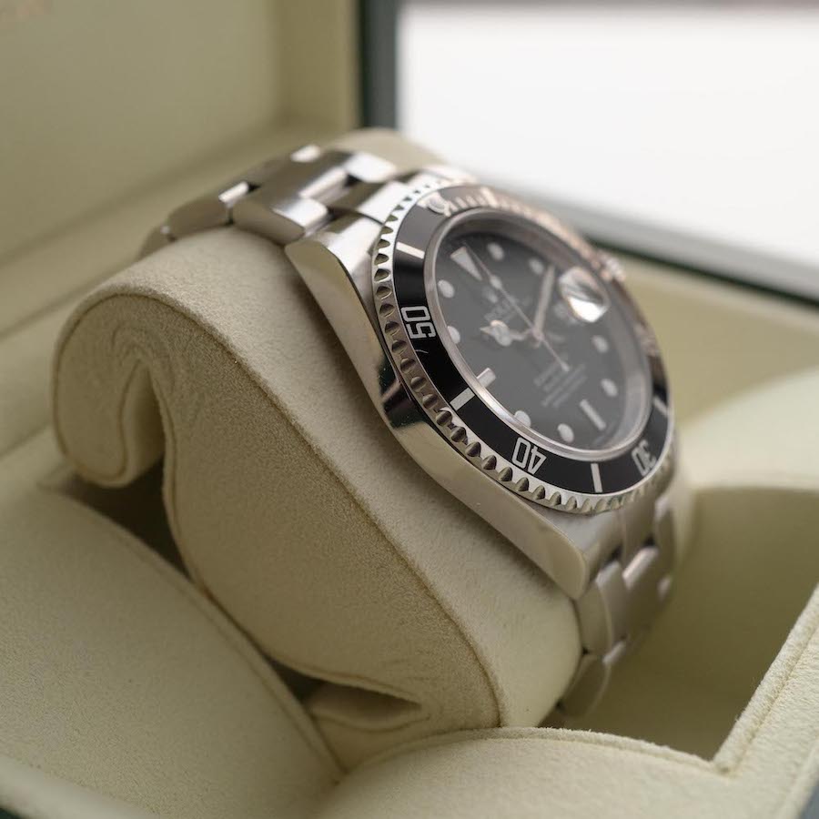 ROLEX SUBMARINER DATE  Ref.16610 "V番ルーレット刻印" 2009y