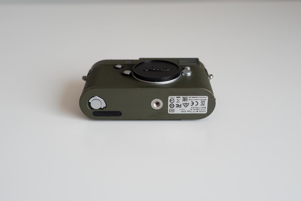 LEICA M-P Type240 "Safari" Limited 2015y