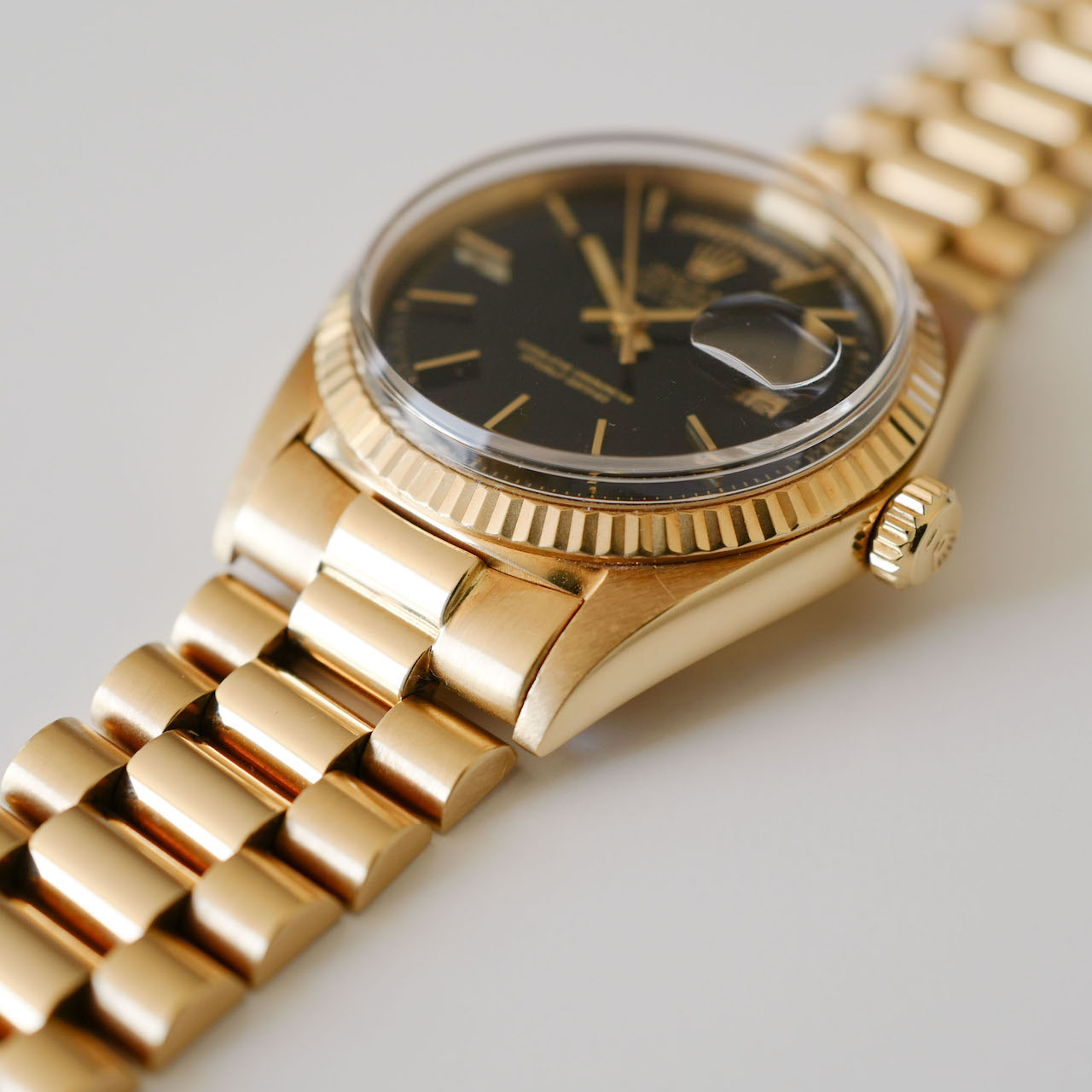 ROLEX DAY-DATE "Gilt Dial, Center Split" 18k Yellow Gold Ref.1803 1967y