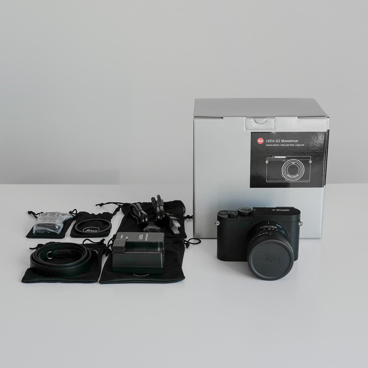 【限定】LEICA Q2 "FRAGMENT EDITION" MONOCHROME 未使用 Full Set