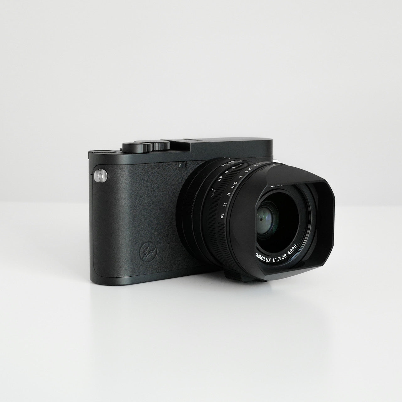 【限定】LEICA Q2 "FRAGMENT EDITION" MONOCHROME 未使用 Full Set