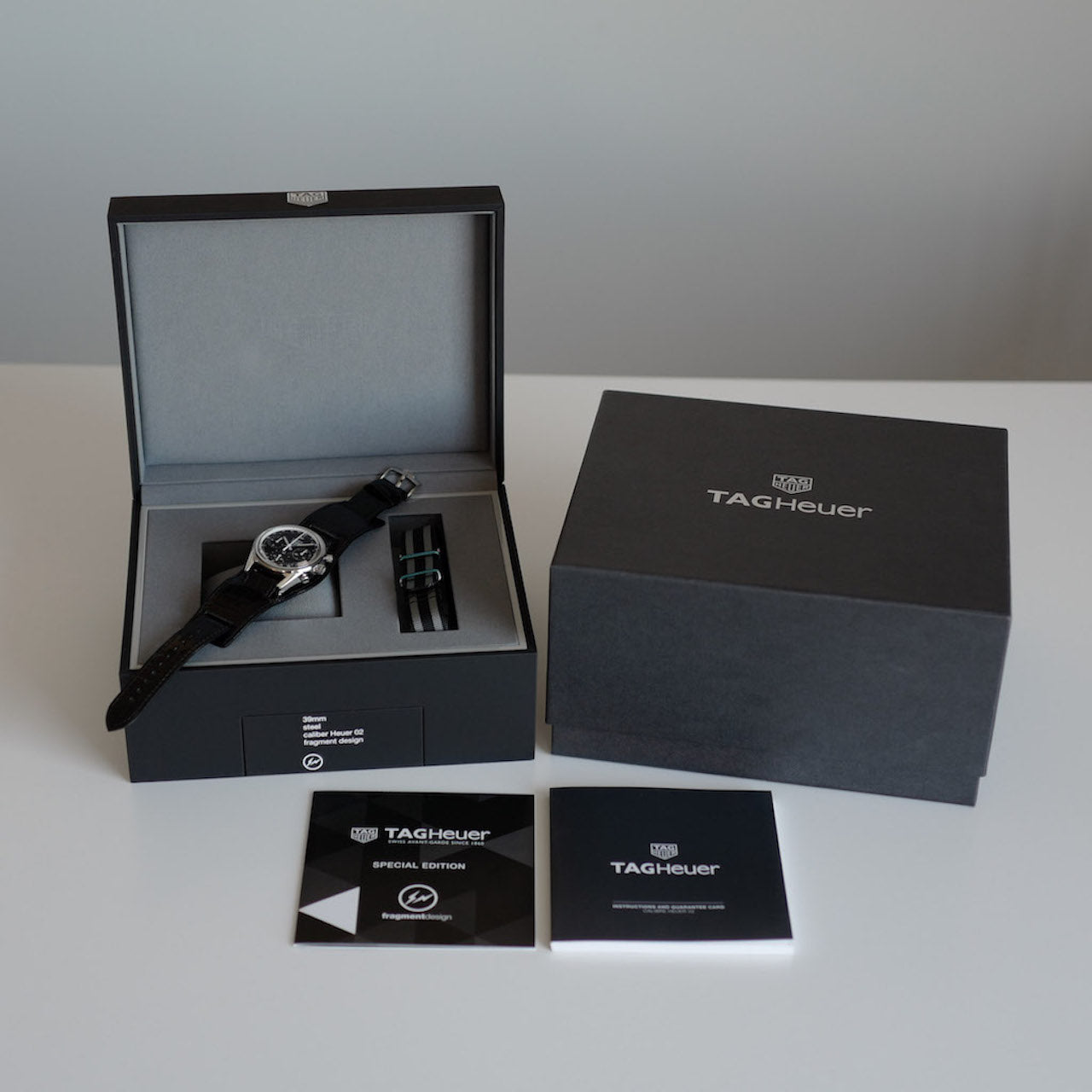 タグホイヤー/フラグメントデザイン/カレラ39mm/TAG Heuer x FRAGMENT Design "CARRERA" Special Edition 39mm Full Set