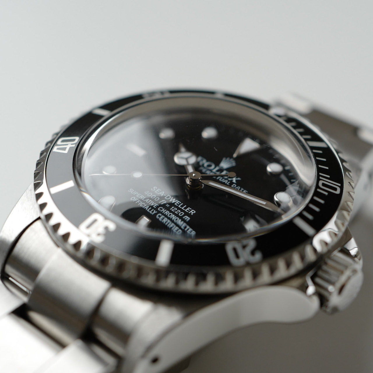 ロレックス/シードゥエラー/スーパードーム風防/国際保証書付き/ROLEX SEA-DWELLER Ref.16600 "SUPER DOME" with Paper