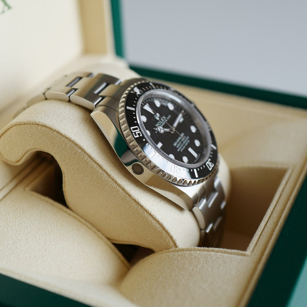 ロレックス/シードゥエラー4000/国内正規フルセット/未使用(デッド)/ROLEX SEA-DWELLER 4000 Ref.116600 Full Set Dead Stock